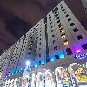 Golden Tulip Al Shakreen Hotel